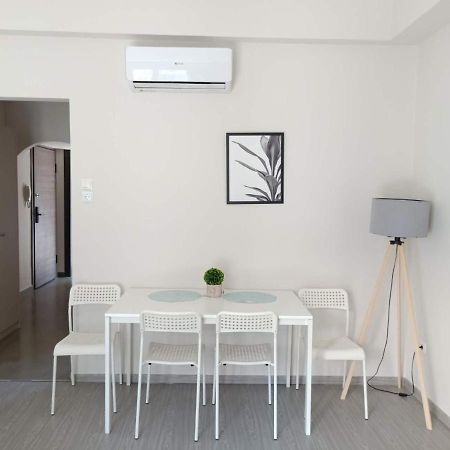 Victoros Apartment Athen Exterior foto